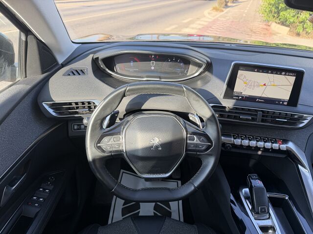 PEUGEOT 3008 ALLURE 1.2 E-THP AUTO SPANISH LHD IN SPAIN 62000 MILES SUPER 2017