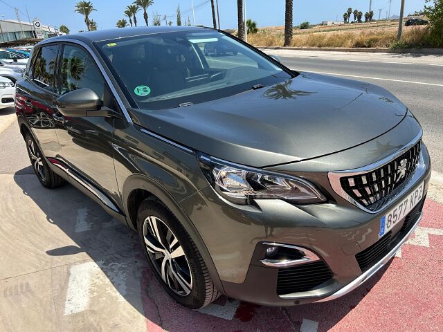 PEUGEOT 3008 ALLURE 1.2 E-THP AUTO SPANISH LHD IN SPAIN 62000 MILES SUPER 2017