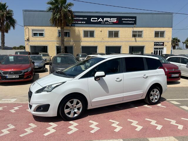 PEUGEOT 5008 ACTIVE 1.6 E-HDI AUTO SPANISH LHD IN SPAIN 142K 7 SEATS SUPER 2014