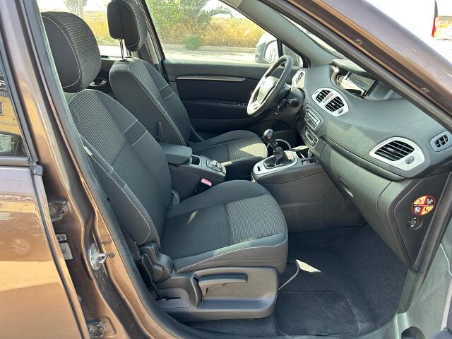 RENAULT GRAND SCENIC DYNAMIQUE 1.5 DCI SPANISH LHD IN SPAIN 105000 MILES 2010