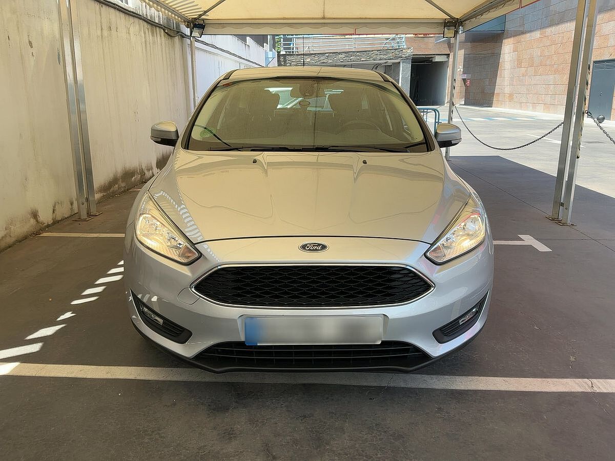 FORD FOCUS TREND PLUS 1.6 TI-VCT AUTO SPANISH LHD IN SPAIN 71000 MILES FFSH 2016
