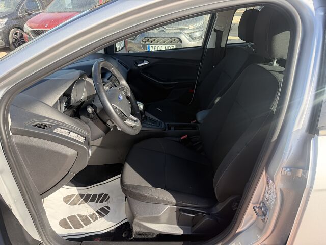 FORD FOCUS TREND PLUS 1.6 TI-VCT AUTO SPANISH LHD IN SPAIN 71000 MILES FFSH 2016