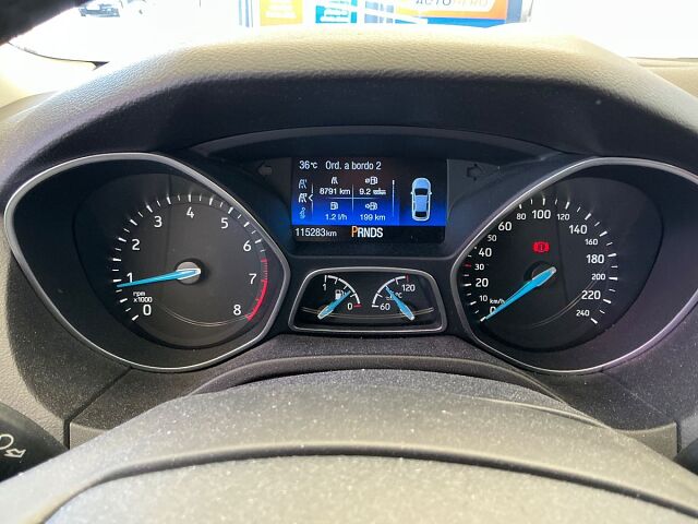 FORD FOCUS TREND PLUS 1.6 TI-VCT AUTO SPANISH LHD IN SPAIN 71000 MILES FFSH 2016