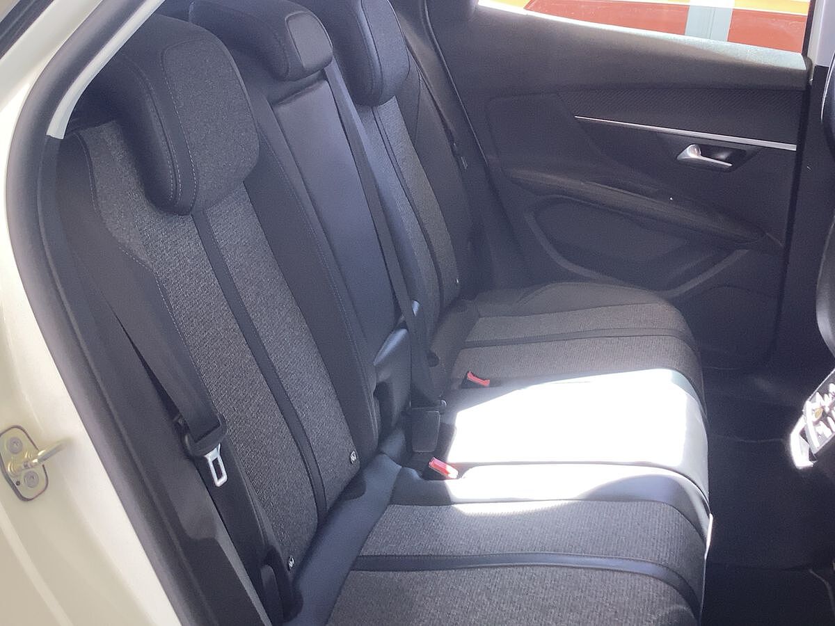 COMING SOON PEUGEOT 3008 ALLURE 1.2 E-THP AUTO SPANISH LHD IN SPAIN 91000 MILES SUPERB 2018