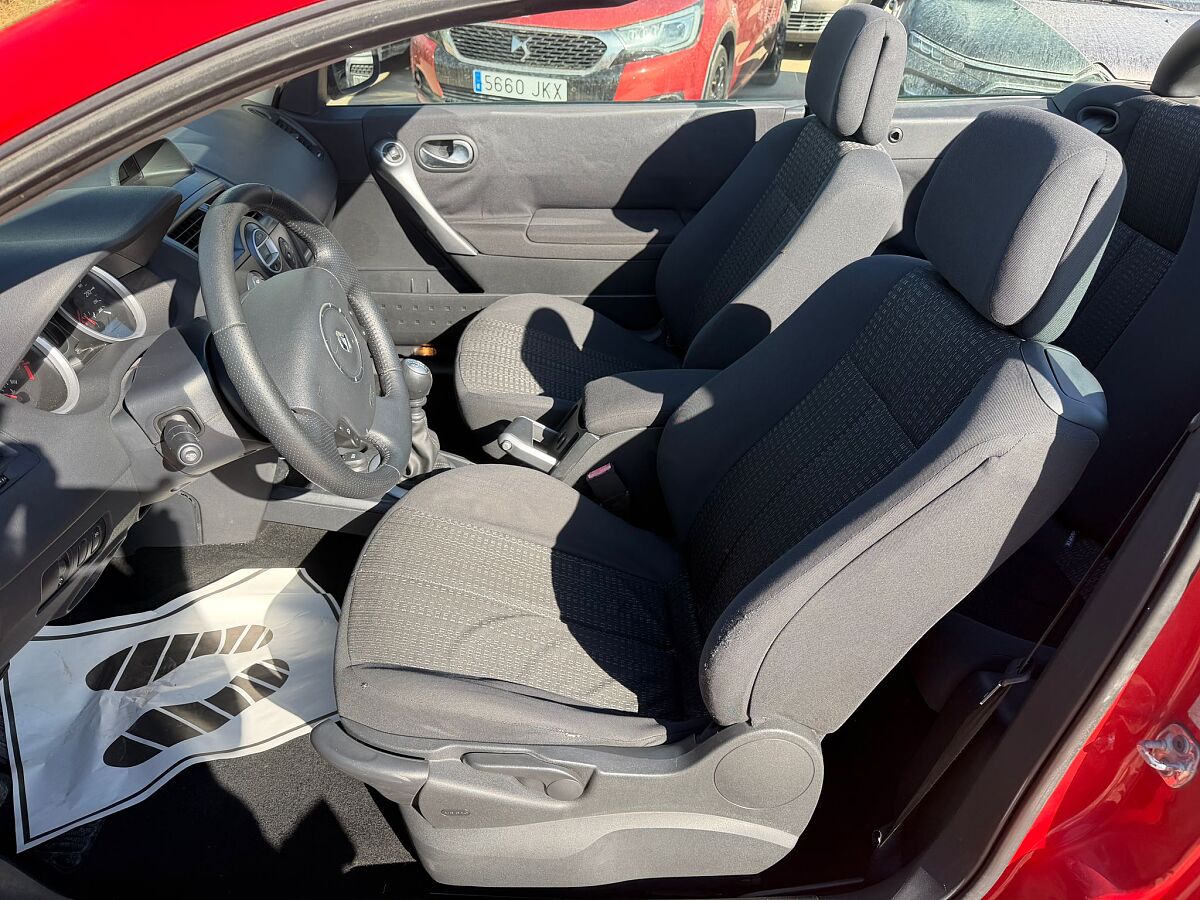 RENAULT MEGANE CC CONVERTIBLE 1.9 DCI SPANISH LHD IN SPAIN 101K SUPERB 2007