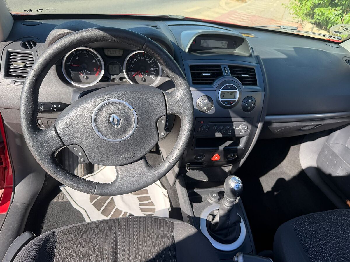 RENAULT MEGANE CC CONVERTIBLE 1.9 DCI SPANISH LHD IN SPAIN 101K SUPERB 2007