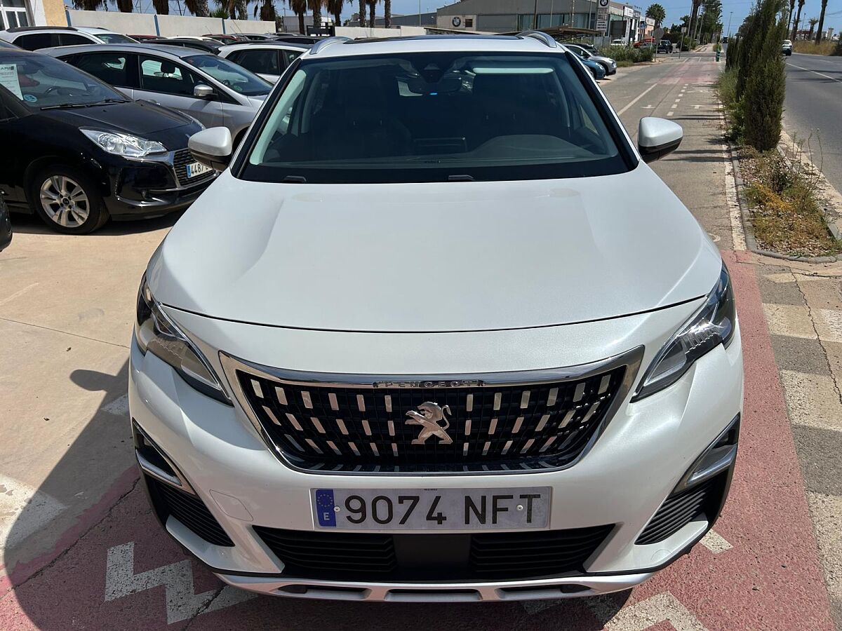 PEUGEOT 3008 ALLURE 1.6 PHEV AUTO SPANISH LHD IN SPAIN 83000 MILES SUPERB 2020