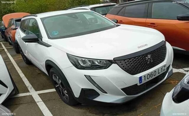 COMING SOON PEUGEOT 2008 ALLURE 1.2 E-THP AUTO SPANISH LHD IN SPAIN 13000 MILES SUPER 2022
