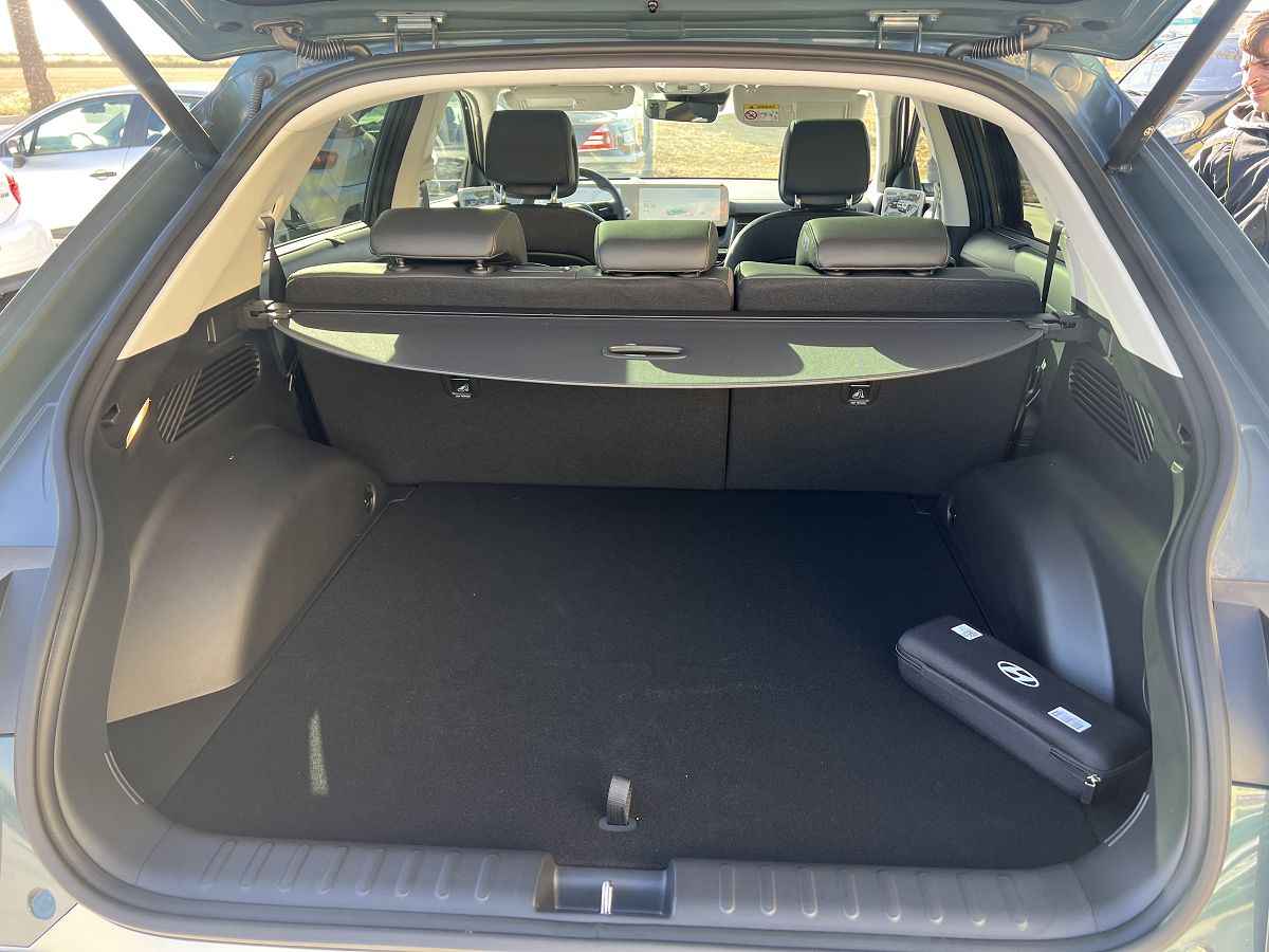 HYUNDAI IONIQ 5 ENERGY RWD 77KW BEV AUTO SPANISH LHD IN SPAIN 11000 MILES 2023