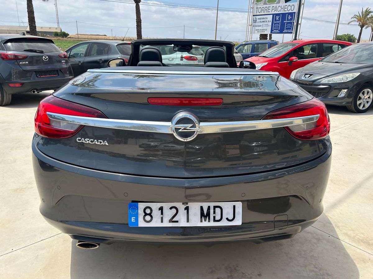 OPEL CASCADA INNOVATION 1.4 CONVERTIBLE SPANISH LHD IN SPAIN 96000 MILES 2013