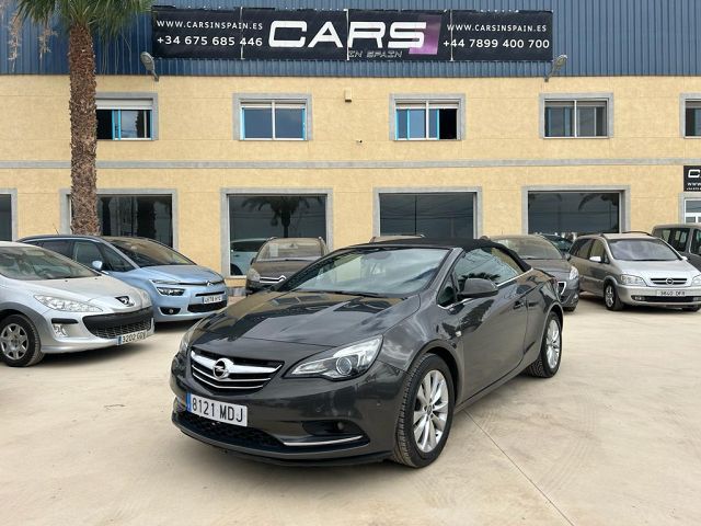 OPEL CASCADA INNOVATION 1.4 CONVERTIBLE SPANISH LHD IN SPAIN 96000 MILES 2013