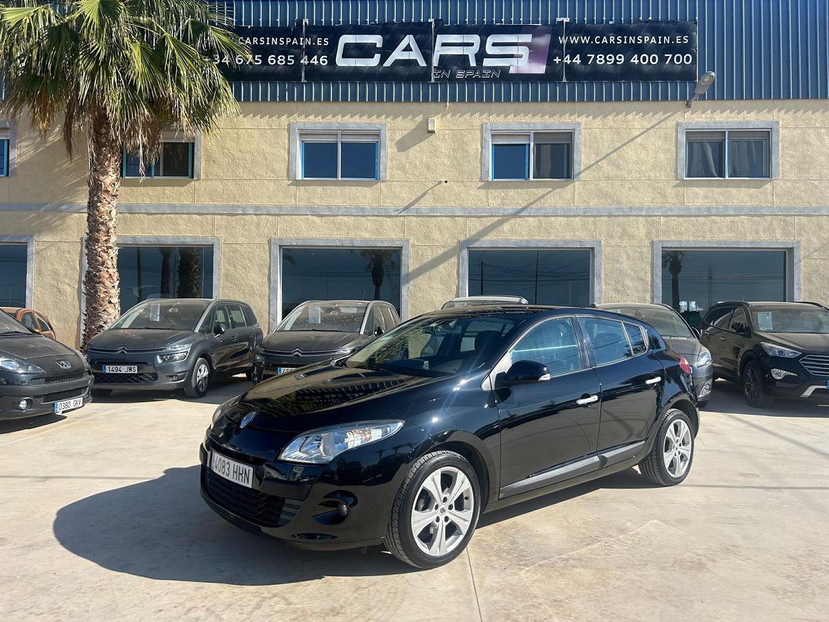RENAULT MEGANE DYNAMIQUE 2.0 AUTO SPANISH LHD IN SPAIN 89000 MILES 1 OWNER 2011