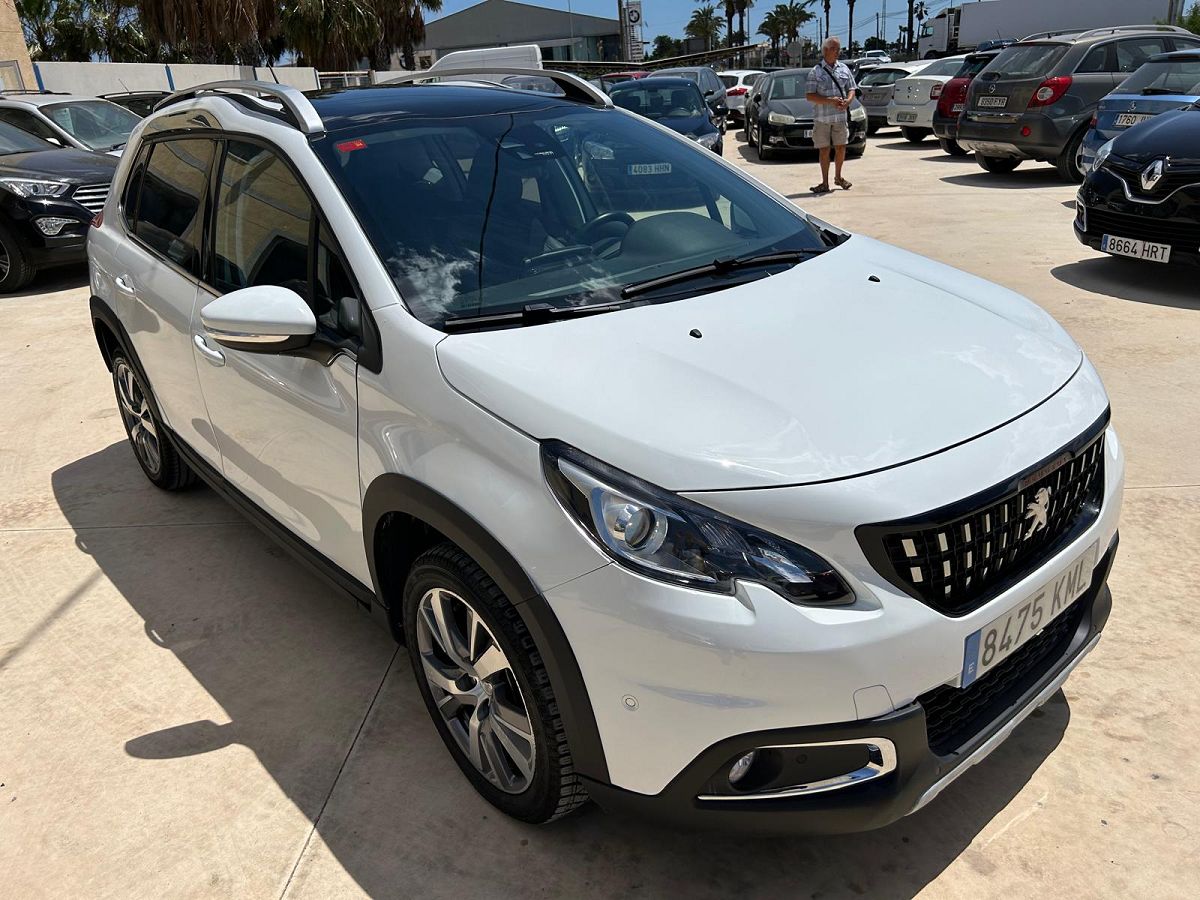  PEUGEOT 2008 ALLURE 1.2 E-THP AUTO SPANISH LHD IN SPAIN 23000 MILES SUPER 2018