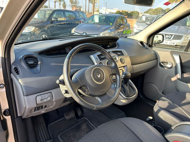 RENAULT SCENIC DYNAMIQUE 1.6 AUTO SPANISH LHD IN SPAIN 65000 MILES SUPERB 2007