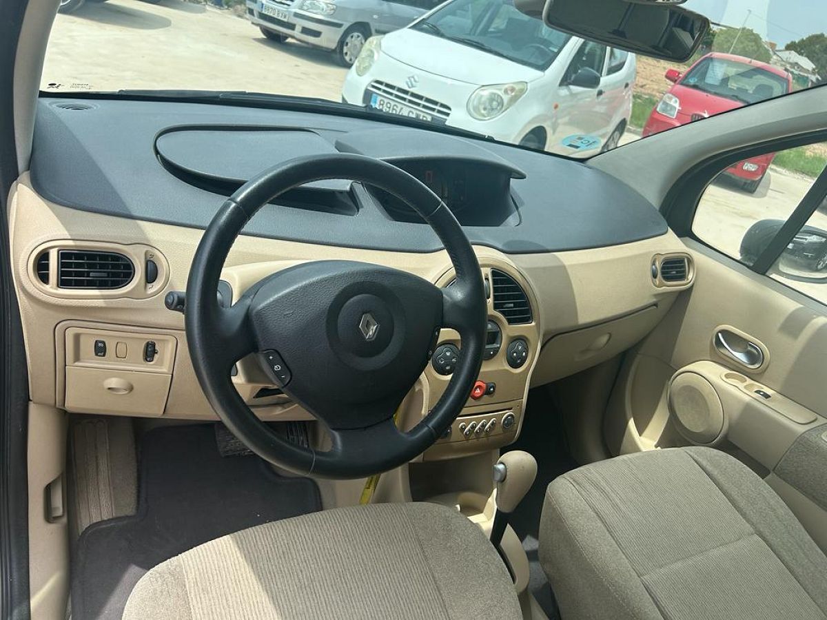 RENAULT MODUS DYNAMIQUE 1.6 AUTO SPANISH LHD IN SPAIN 87000 MILES SUPERB 2006