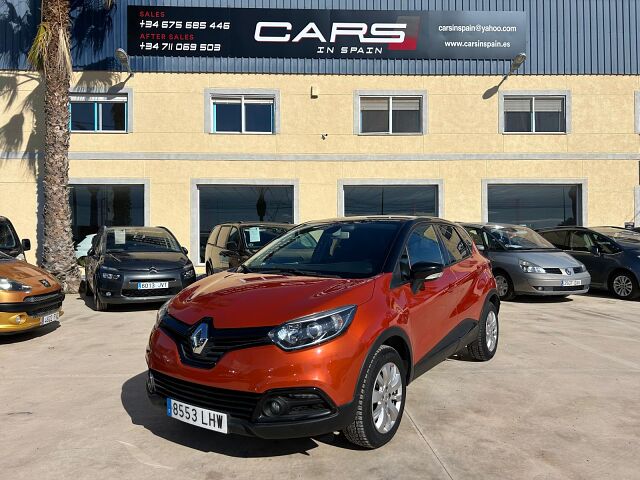 RENAULT CAPTUR ENERGY LUX 1.2 TCE AUTO SPANISH LHD IN SPAIN 75000 MILES 2015