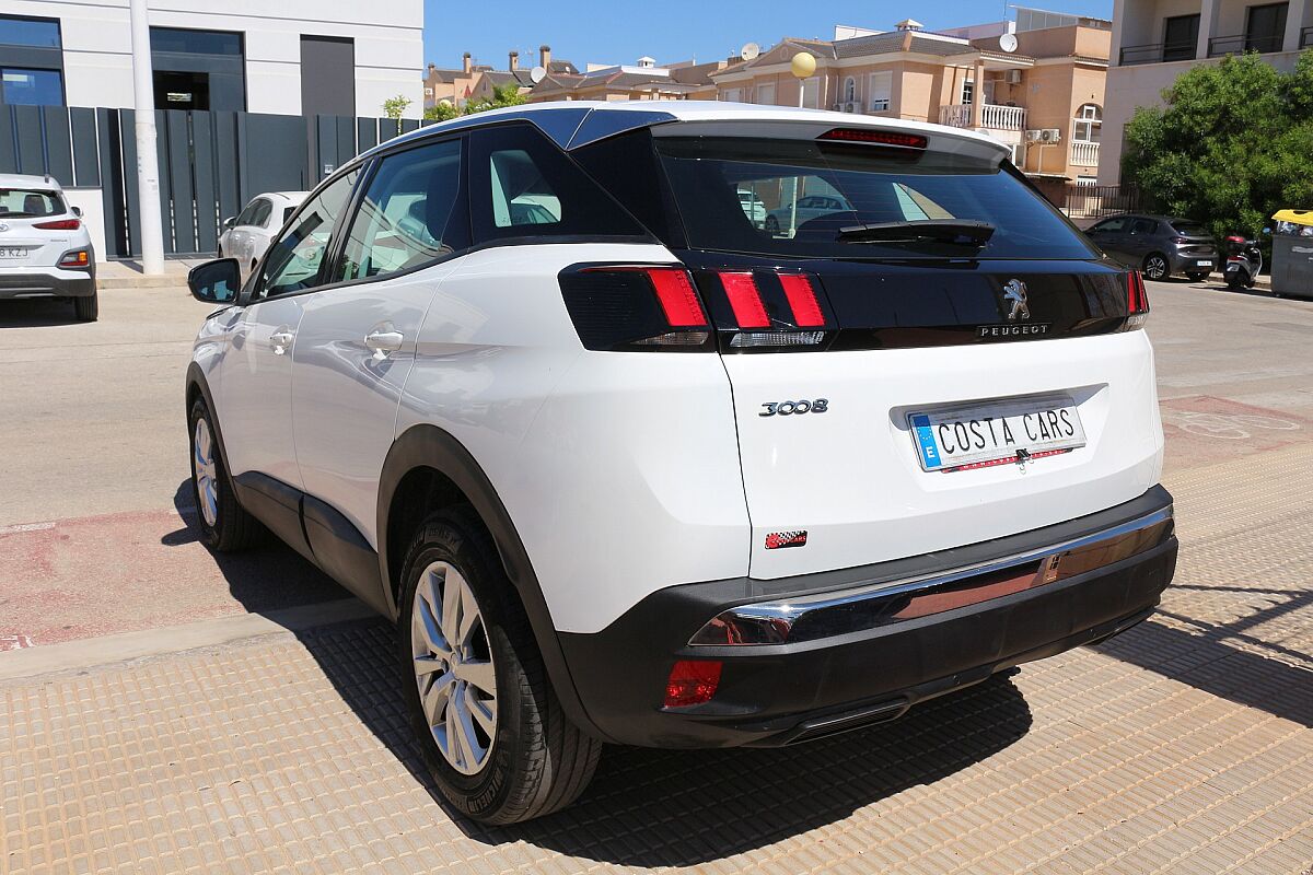 PEUGEOT 3008 ACTIVE 1.2 E-THP MANUAL SPANISH LHD IN SPAIN 78000 MILES SUPER 2019