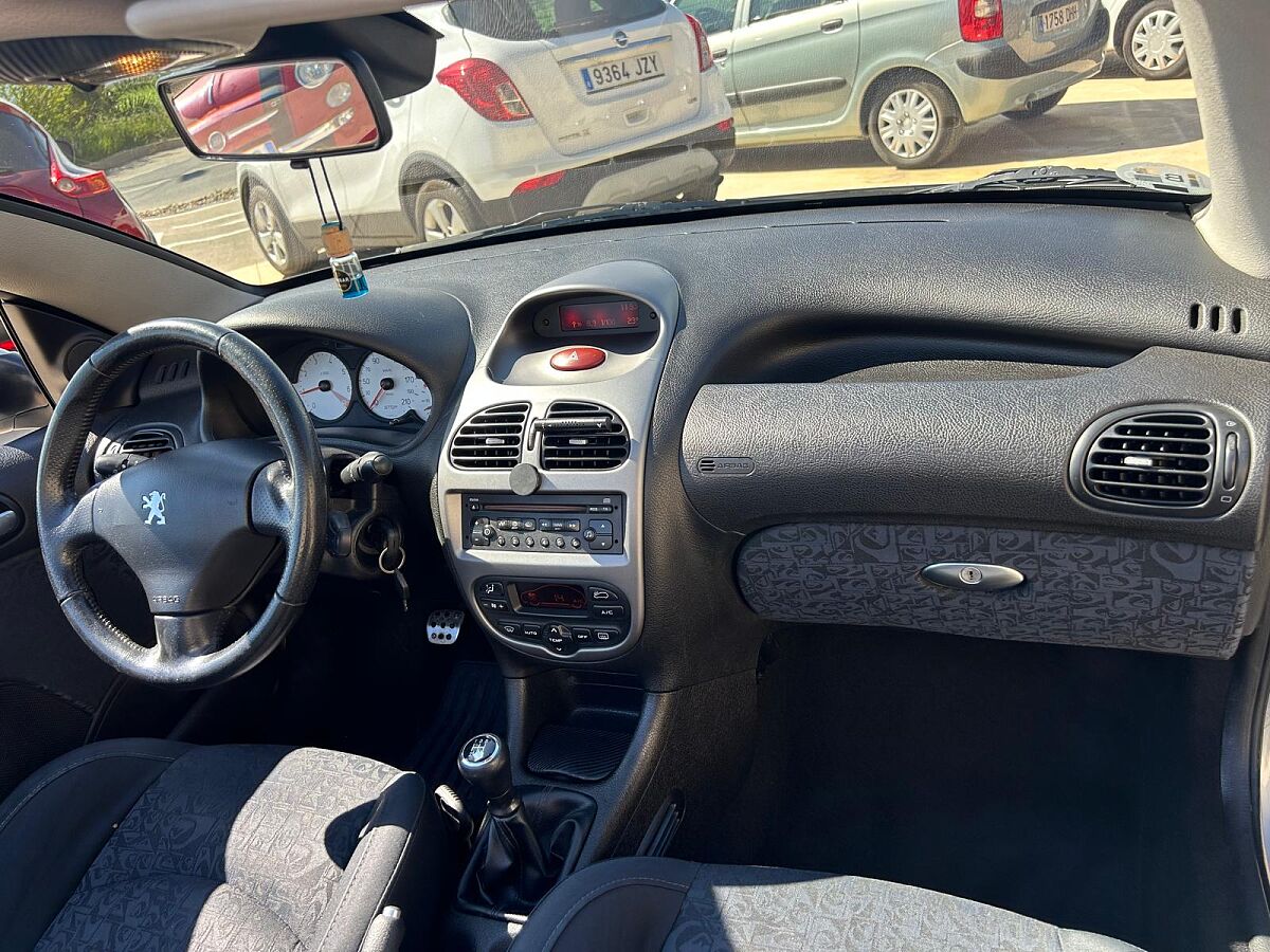 PEUGEOT 206 CC CONVERTIBLE 1.6 SPANISH LHD IN SPAIN 96000 MILES SUPERB 2004
