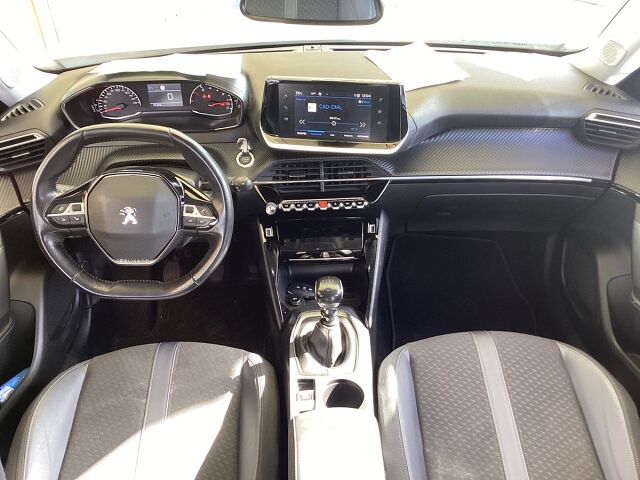 PEUGEOT 2008 ALLURE 1.2 MANUAL SPANISH LHD IN SPAIN ONLY 35000 MILES SUPERB 2020