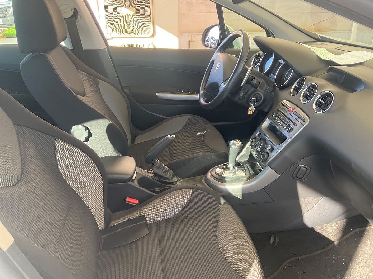PEUGEOT 308 ACTIVE 1.6 E-HDI AUTO SPANISH LHD IN SPAIN 56000 MILES SUPERB 2012