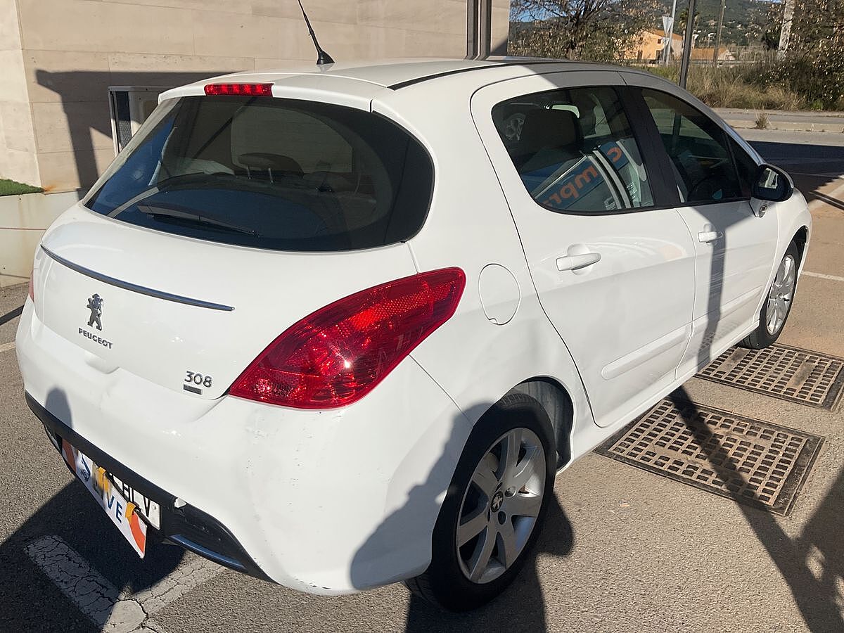 PEUGEOT 308 ACTIVE 1.6 E-HDI AUTO SPANISH LHD IN SPAIN 56000 MILES SUPERB 2012