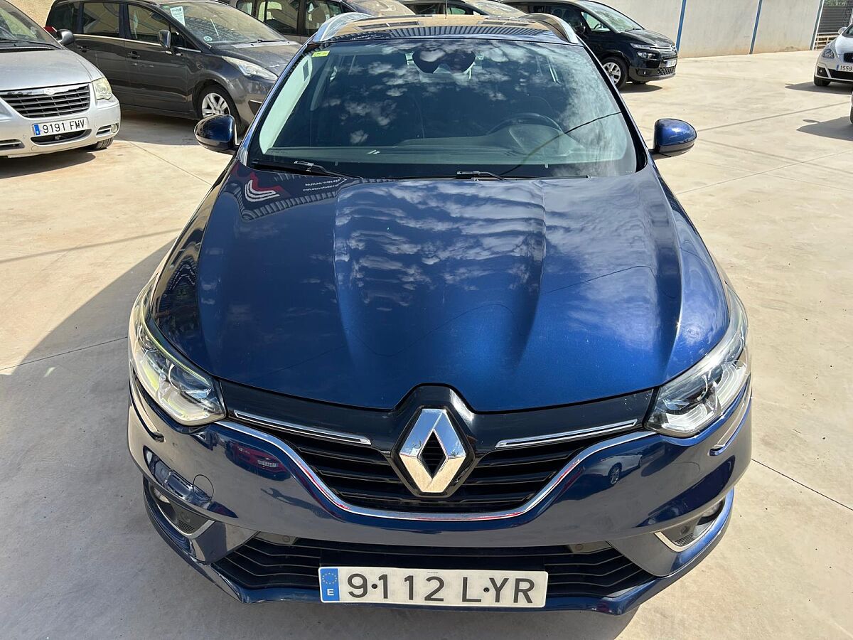 RENAULT MEGANE ESTATE 1.5 DCI AUTO SPANISH LHD IN SPAIN ONLY 73000 MILES 2019