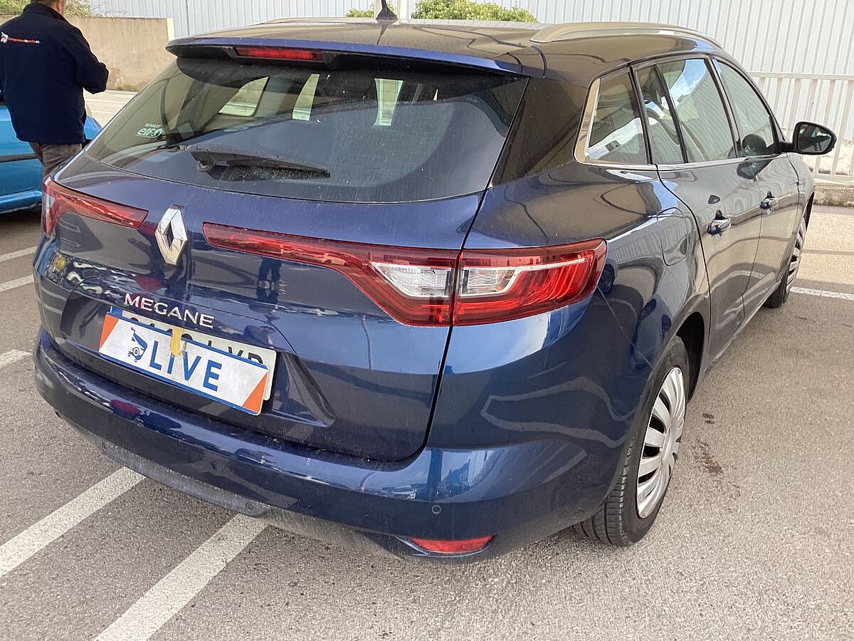 RENAULT MEGANE ESTATE 1.5 DCI AUTO SPANISH LHD IN SPAIN ONLY 73000 MILES 2019