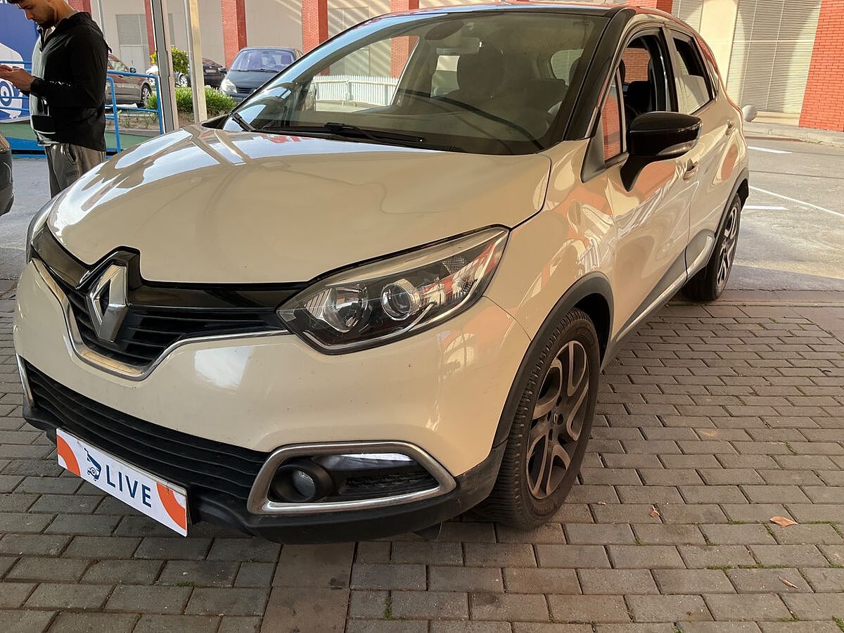 RENAULT CAPTUR ZEN 1.2 TCE AUTO SPANISH LHD IN SPAIN 57000 MILES SUPERB 2013