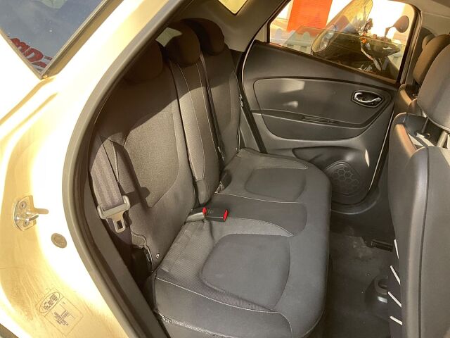 RENAULT CAPTUR ZEN 1.2 TCE AUTO SPANISH LHD IN SPAIN 57000 MILES SUPERB 2013