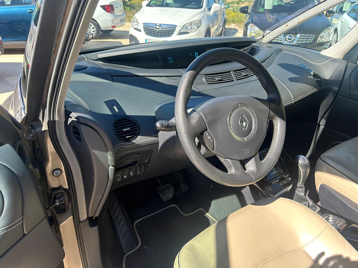 RENAULT ESPACE INITIALE 2.0 DCI AUTO SPANISH LHD IN SPAIN 146k 7 SEAT SUPER 2011