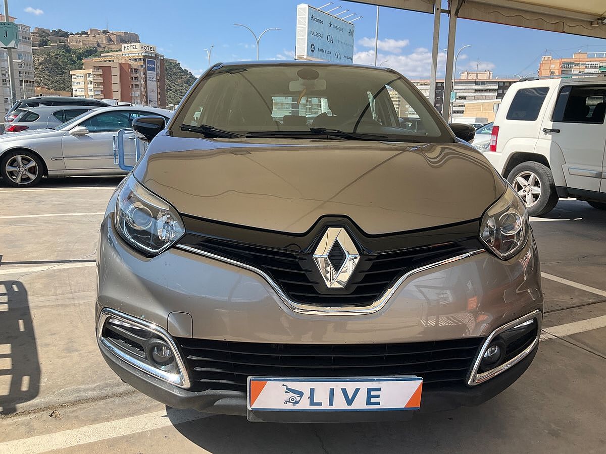 RENAULT CAPTUR ZEN 1.2 TCE AUTO SPANISH LHD IN SPAIN 90000 MILES SUPERB 2015