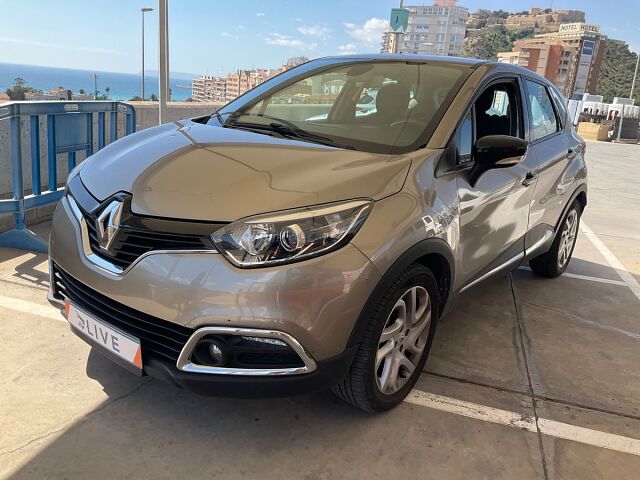 RENAULT CAPTUR ZEN 1.2 TCE AUTO SPANISH LHD IN SPAIN 90000 MILES SUPERB 2015