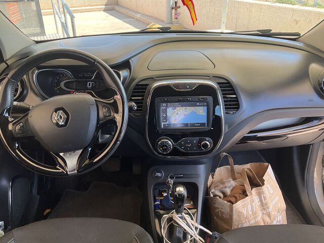 RENAULT CAPTUR ZEN 1.2 TCE AUTO SPANISH LHD IN SPAIN 90000 MILES SUPERB 2015