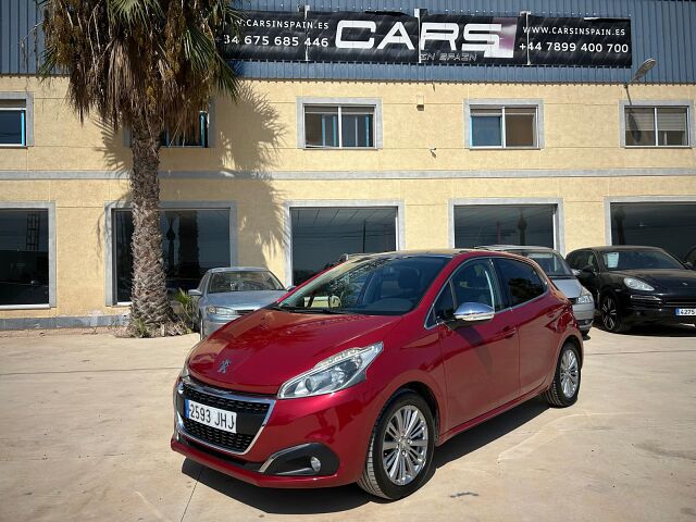 PEUGEOT 208 ALLURE 1.2 E-THP AUTO SPANISH LHD IN SPAIN 82000 MILES SUPERB 2015